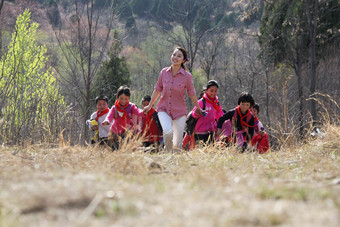 乡村学生儿童女孩保护氛围摄影
