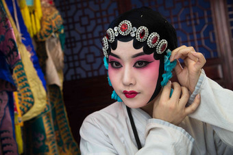 京剧女演员传统文化彩色图片作画