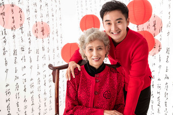 幸福母子庆祝<strong>新年新年</strong>高质量相片