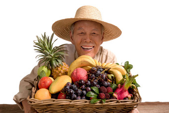 老农民出示自家水果仅男人氛围素材
