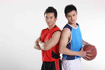 东方青年男子打篮球拿着氛围素材