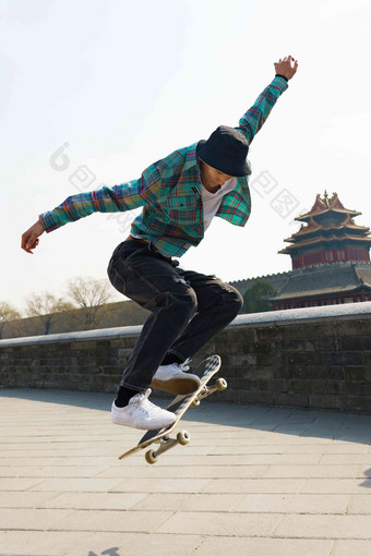 年轻人极限运动北京大学生摄影