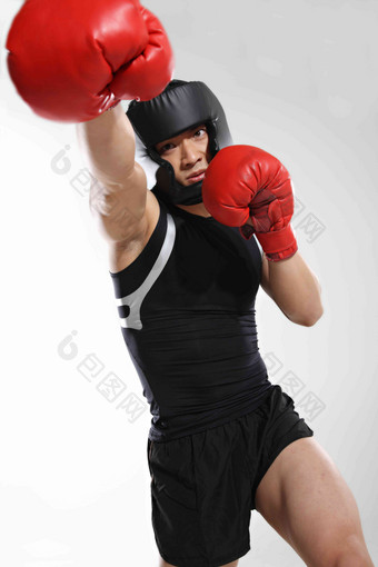 东方青年男子拳击运动保护清晰镜头