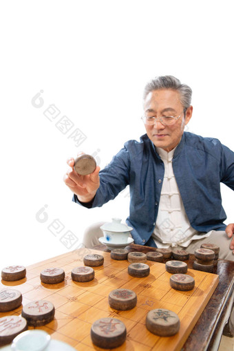 老年人下象棋