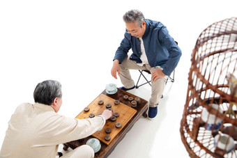 老年人下象棋友谊疗养院传统服装高质量镜头