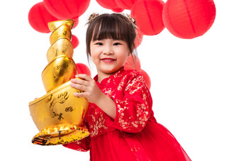 可爱的小女孩抱着金元宝中国人清晰相片