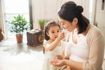 孕妇女孩女人女儿氛围场景