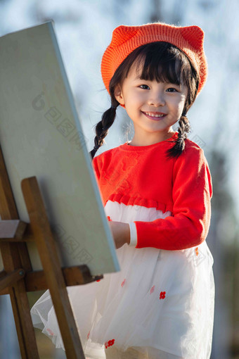 画画可爱小女孩女童童年清晰摄影图