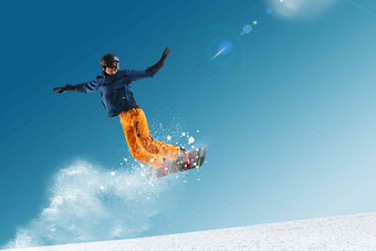 滑雪男人滑雪场蓝天体育活动氛围素材