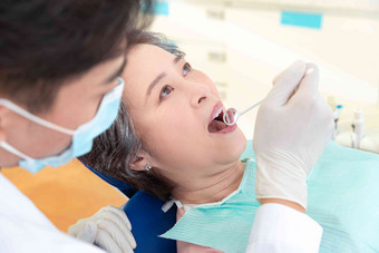 牙医治疗牙科诊所医疗中国牙科诊疗室高清拍摄