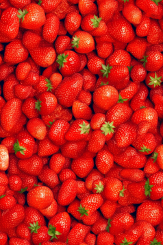 清洗水果水滴草莓背景摄影图特写摄影
