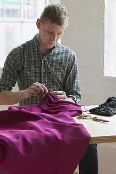 裁缝缝纫织物坐着表格