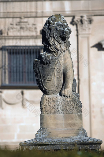 雕塑里昂盾ubeda西班牙