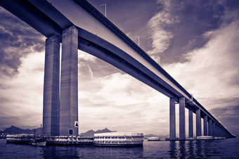 <strong>rio</strong>-niteroi桥