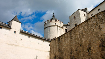 塔墙文艺复兴时期的霍恩萨尔茨堡城堡萨尔茨堡奥地利