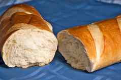 破碎的面包法国面包