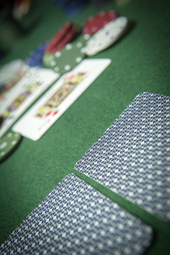 卡片扑克甲板英语扑克芯片堆栈绿色表格