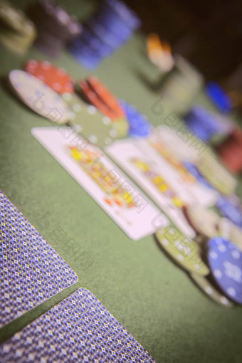 卡片扑克甲板英语扑克芯片堆栈绿色表格
