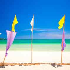 完美的热带海滩绿松石水白色沙子海滩菲律宾