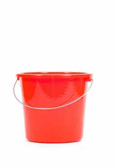 红色的桶