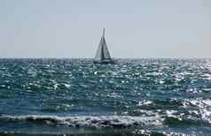 帆船海布赖顿海岸