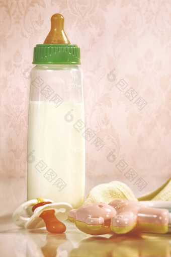 婴儿瓶牛奶计数器