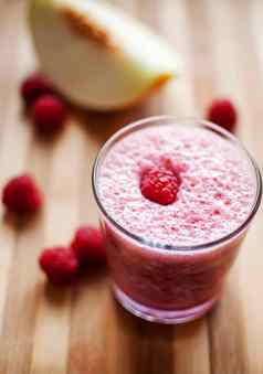 健康的树莓瓜汁