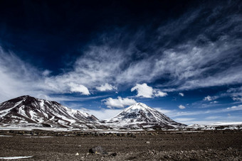 沙漠山蓝色的天空白色云Altiplano<strong>玻利维亚</strong>