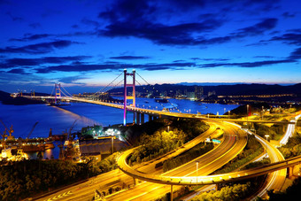 桥在香港香港晚上
