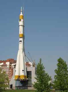 纪念碑火箭发射器联盟