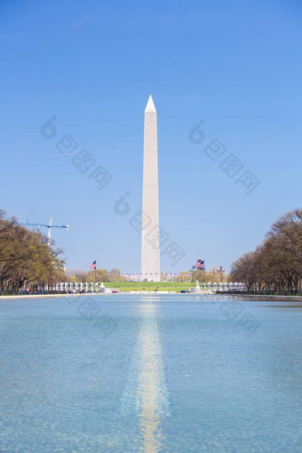 华盛顿纪念碑反映池