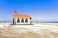 高考虑到教堂孤立的阿鲁巴岛的北海岸