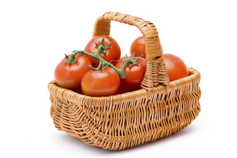 篮子完整的西红柿