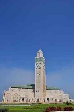 哈桑清真寺位于卡萨布兰卡最大上课了