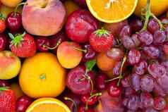 色彩斑斓的新鲜的水果