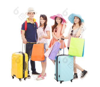 年轻的人旅行在世界范围内购物