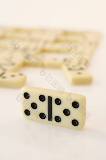 Domino游戏