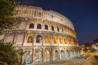 罗马意大利美妙的视图罗马圆形大剧场黄昏