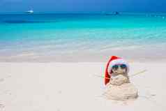 桑迪雪人红色的圣诞老人他白色加勒比海滩