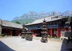 寺庙yun-tai山