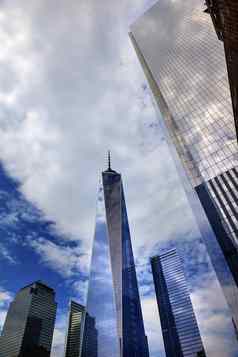 世界贸易中心玻璃摩天大楼天际线纽约