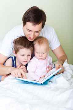 家庭阅读