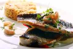 美食烤鱼服务虾