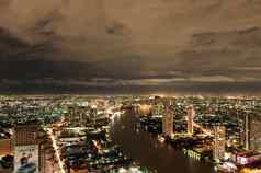 全景视图曼谷城市逃夜间