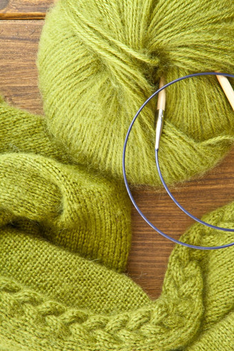 手工制作的针织围巾绿色<strong>羊毛</strong>