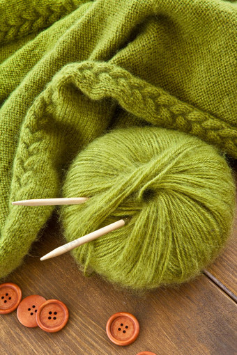 手工制作的针织围巾绿色羊毛