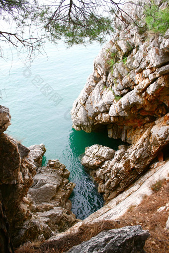 岩石海黑山共和国