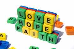 爱希望信仰