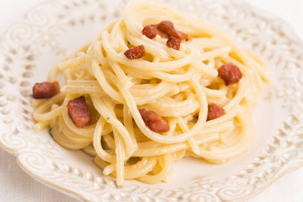 意大利面第一大典型的意大利菜