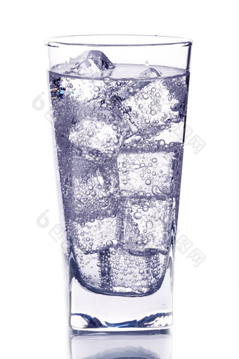 玻璃冰水